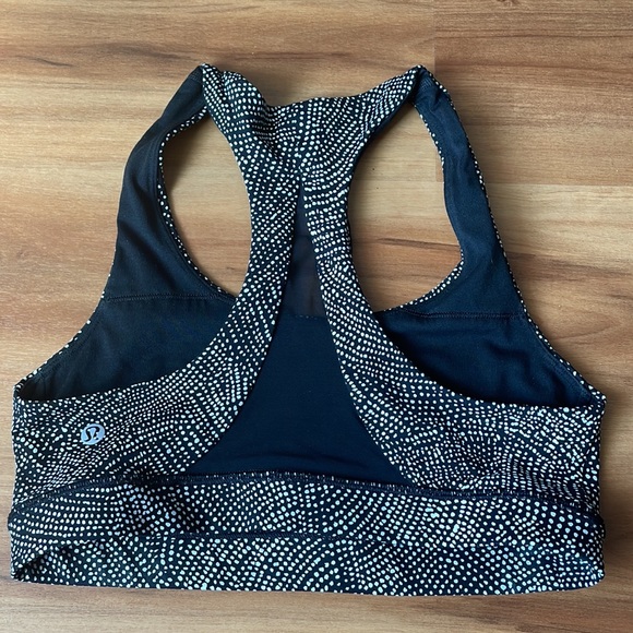 Lululemon sports bra!! - Picture 2 of 2